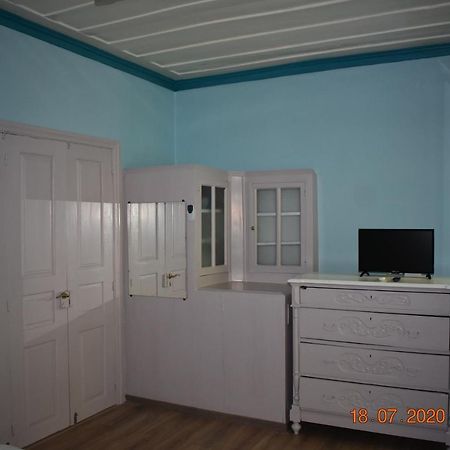 The Central House! Raches  Buitenkant foto